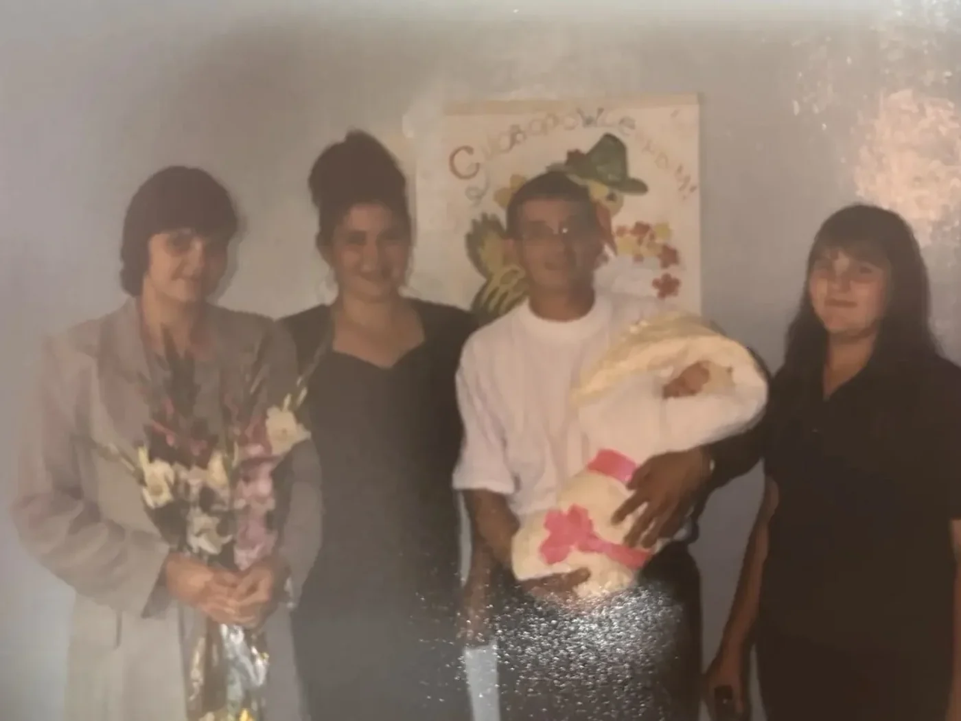 Екатерина в роддоме в 2001 году